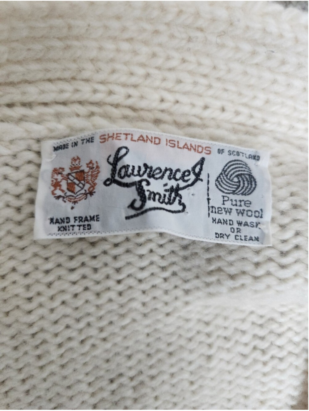 VTG Laurence J Smith Scotland Pure New Wool Chunky Knit Cardigan Fits L Shetland - Picture 14 of 15